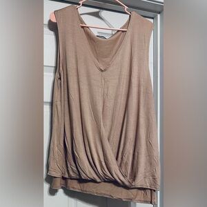 Siva Blush Pink knotted front tie top. NWOT